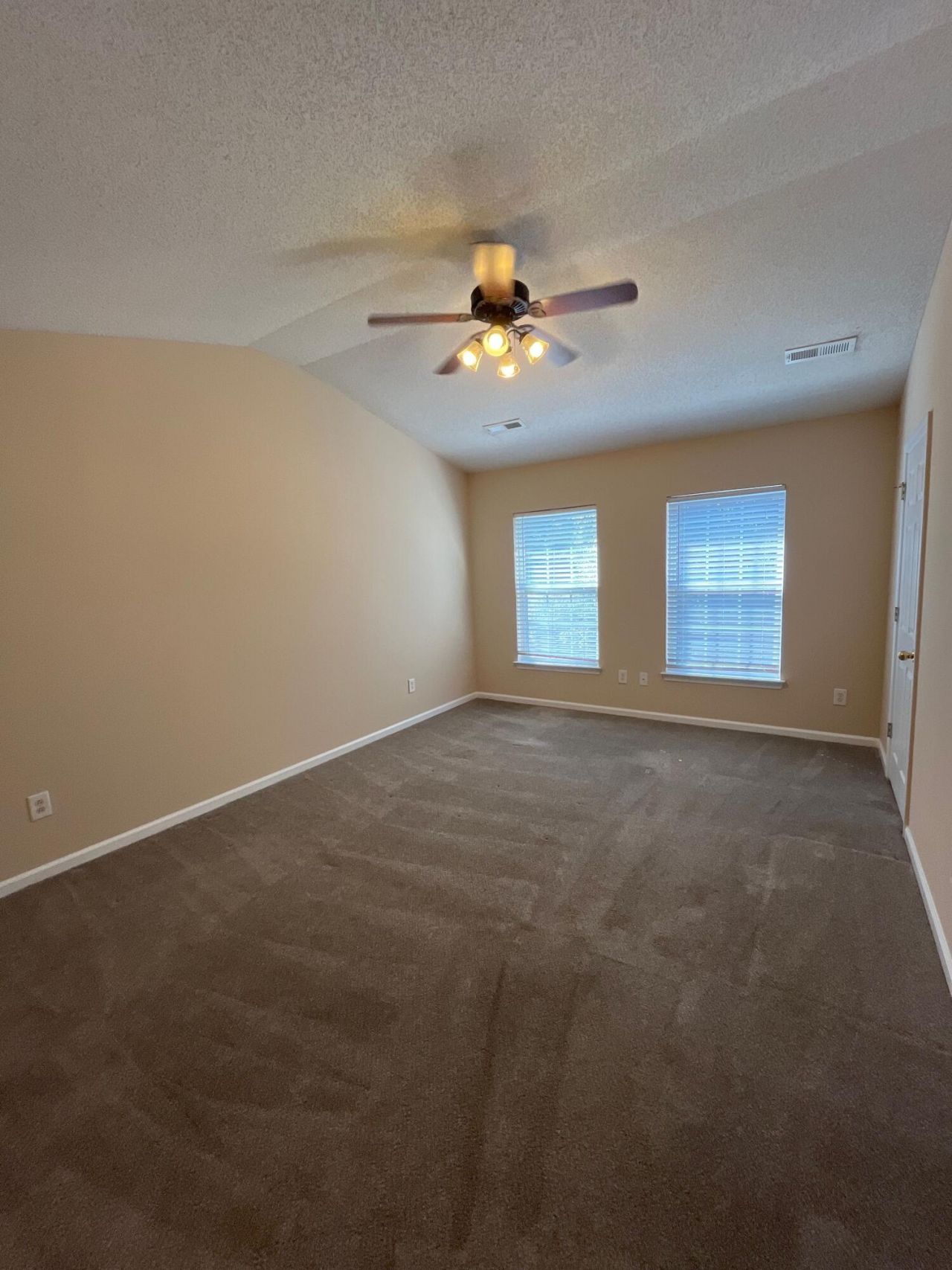 251 Brookshire Road Photo 5