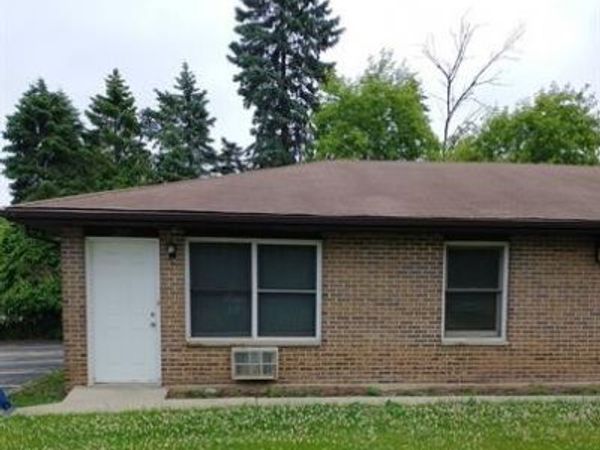 2805 W 31st Street , Zion, IL 60099
