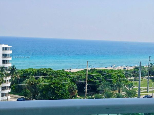 100 Bayview Dr , Unit 1106, Sunny Isles Beach, FL 33160