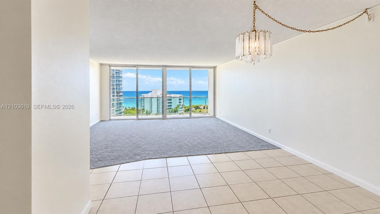 100 Bayview Dr , Unit 1106, Sunny Isles Beach, FL 33160 Photo