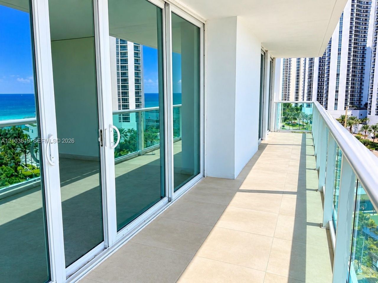 100 Bayview Dr , Unit 1106, Sunny Isles Beach, FL 33160 Photo