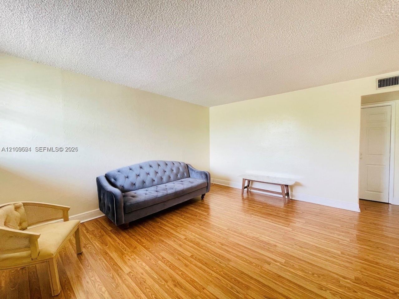 1801 S Treasure Dr , Unit 304, North Bay Village, FL 33141 Photo