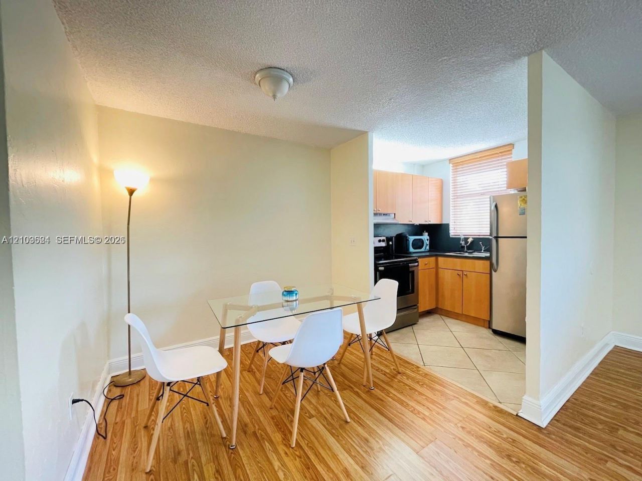 1801 S Treasure Dr , Unit 304, North Bay Village, FL 33141 Photo