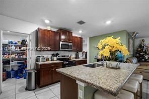 2533 Timber Forest Dr , West Palm Beach, FL 33415 Photo