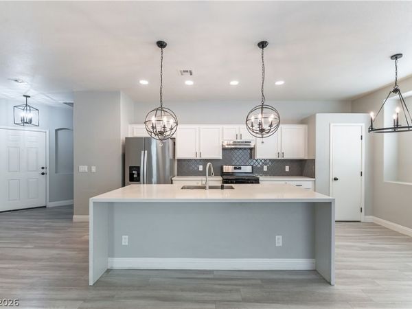 7621 Certitude Avenue , Las Vegas, NV 89131