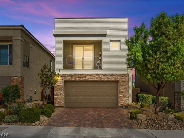 8910 Sasquatch Run Avenue , Las Vegas, NV 89166