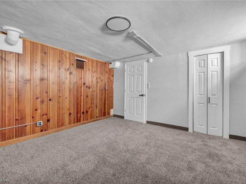 2313 Fairdale Avenue, Cleveland, OH 44109 Photo 14