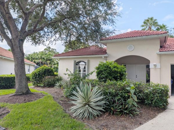 5410 25TH Place, Vero Beach, FL 32966