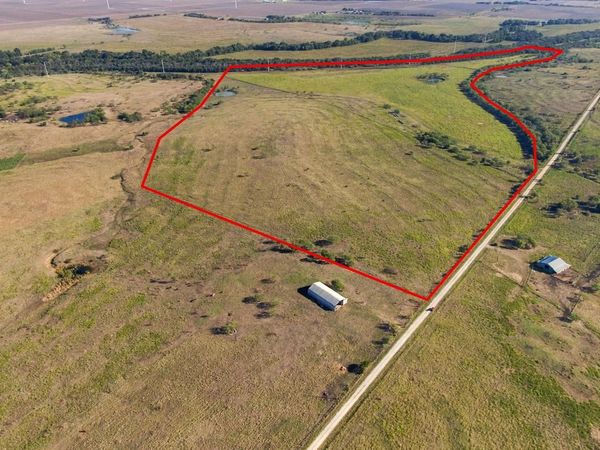 1203 Hcr 3220, Penelope, TX 76676