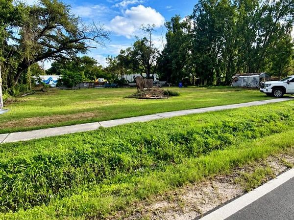 8515 NUNDY AVENUE , GIBSONTON, FL 33534