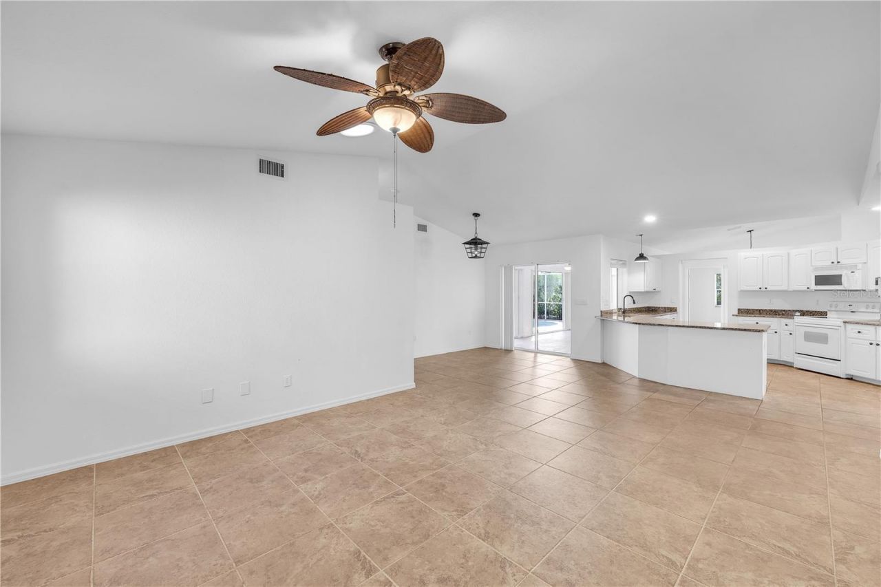 310 SE 23rd Street , Cape Coral, FL 33990 Photo