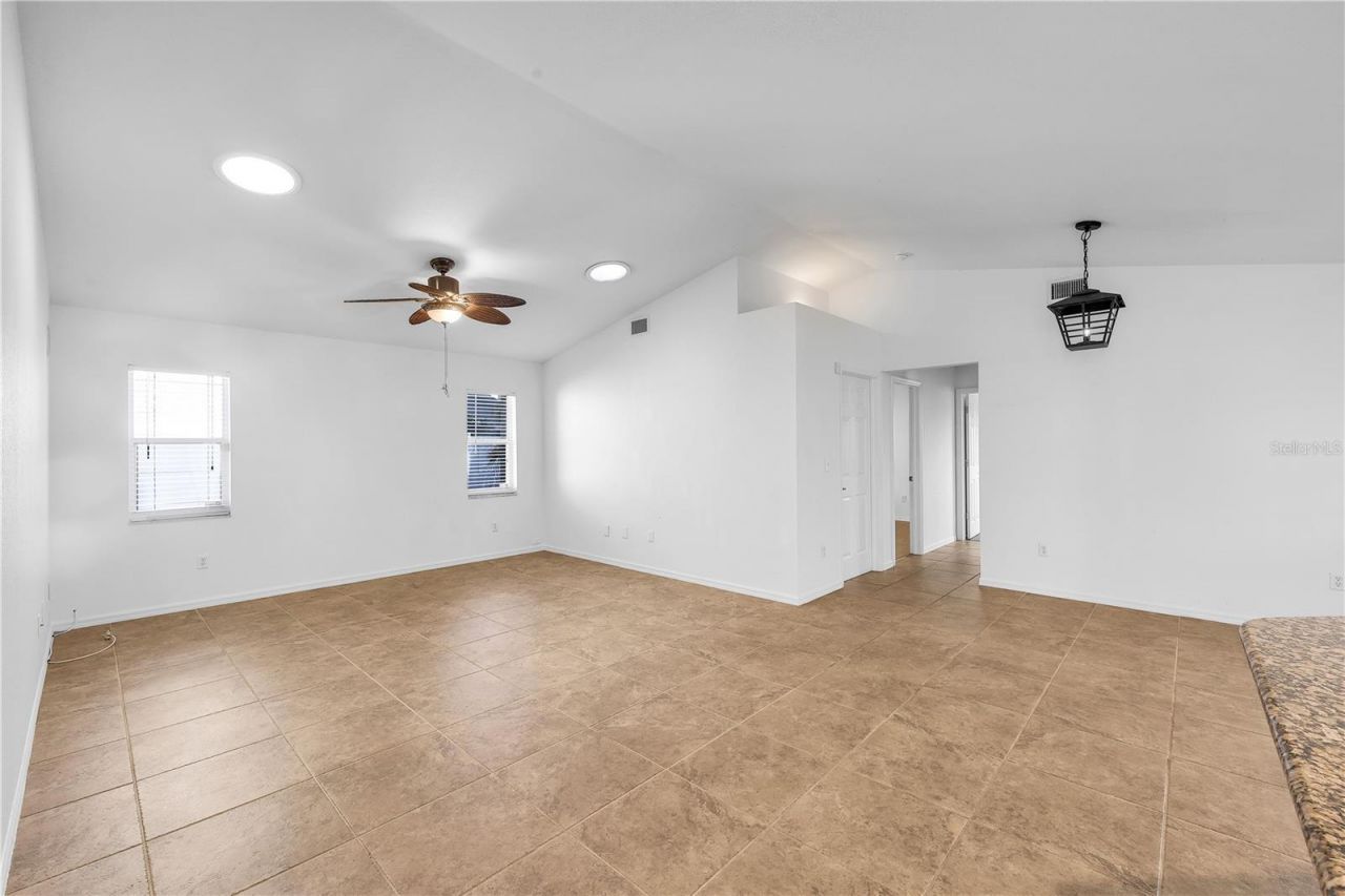 310 SE 23rd Street , Cape Coral, FL 33990 Photo