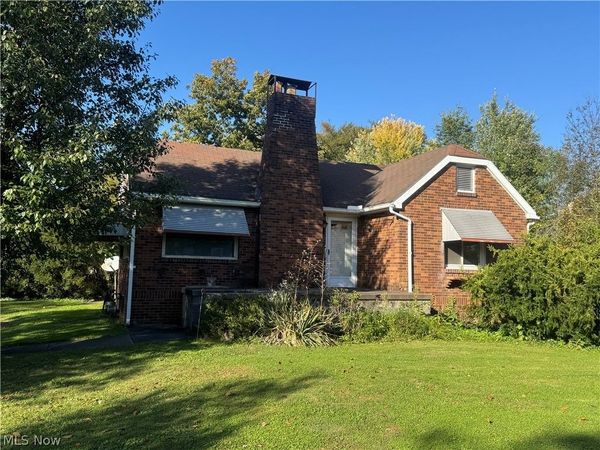 4474 Kirk Road , Youngstown, OH 44515