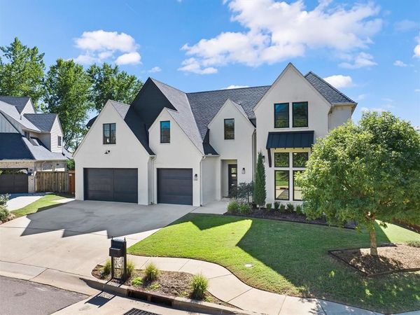 2208 Old Creek Road, Edmond, OK 73034