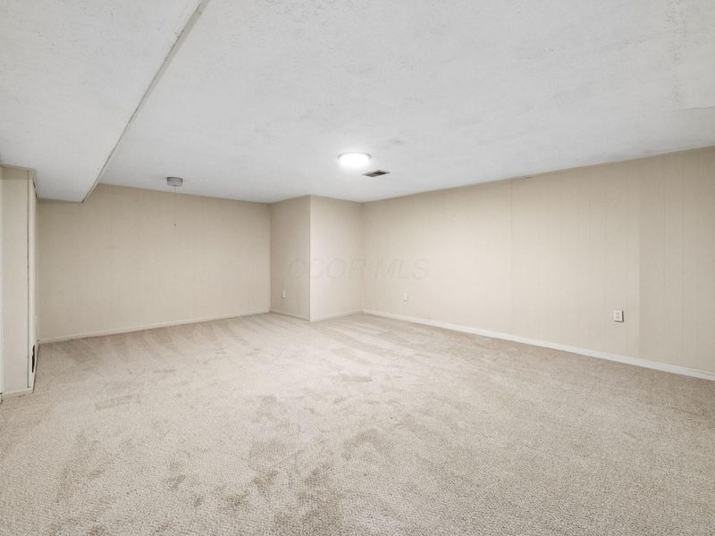 1696 Moravian Street, Columbus, OH 43220 Photo 32