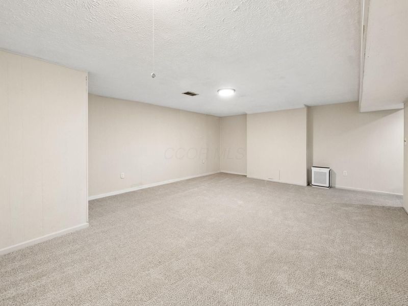 1696 Moravian Street, Columbus, OH 43220 Photo 33
