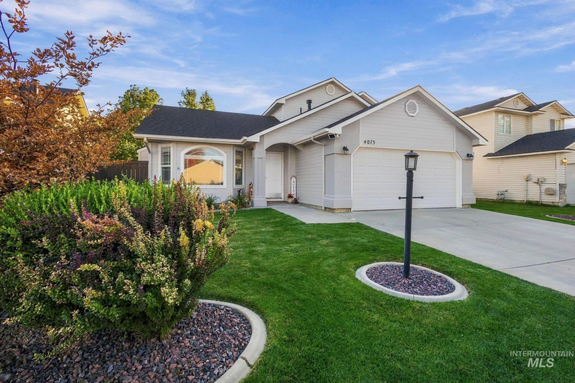 4075 W Bedrock Dr, Meridian, ID 83646 Main Photo