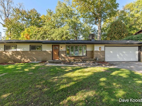 1575 Mullins Avenue NW, Grand Rapids, MI 49534