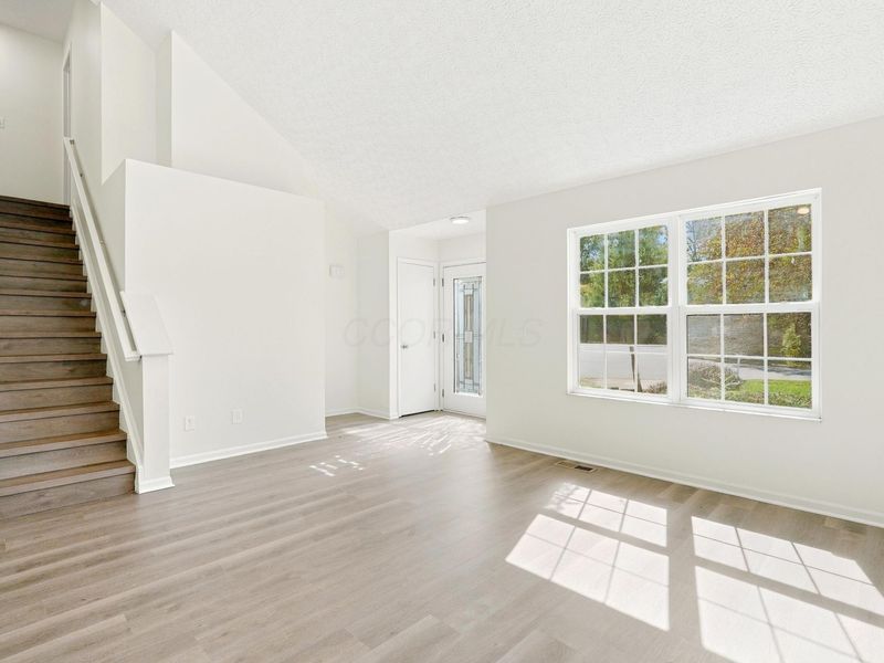 7468 Tyler Henry Court, Canal Winchester, OH 43110 Photo 5