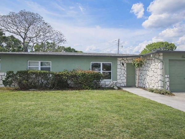218 OLIVE Avenue, Port St. Lucie, FL 34952