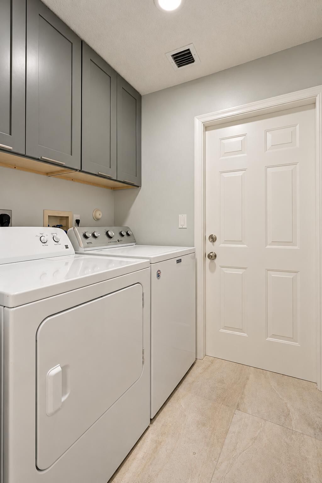 1185 Wild Cherry Lane, Wellington, FL 33414 Photo