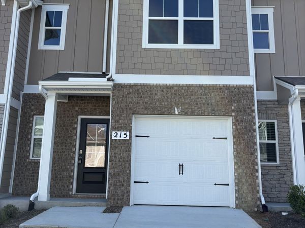 215 Redhead Lane , Lebanon, TN 37090