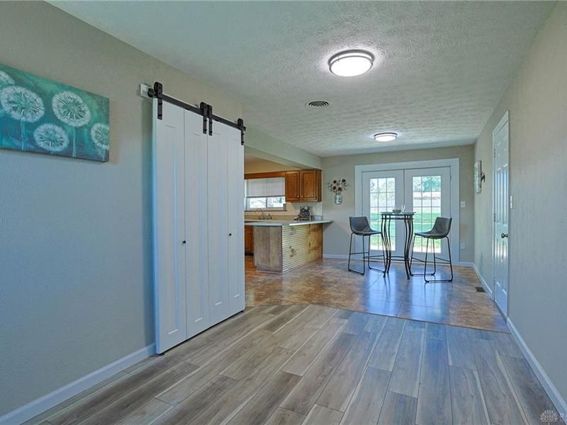 915 Taywood Road, Englewood, OH 45322 Photo 17