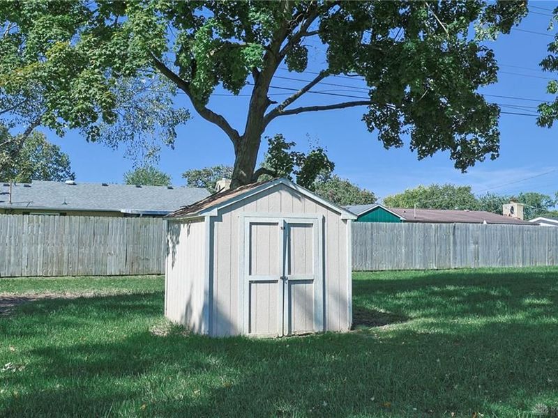 915 Taywood Road, Englewood, OH 45322 Photo 30