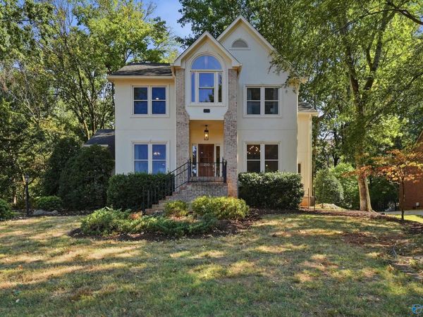 2110 Greenslope Trail NE, Huntsville, AL 35802