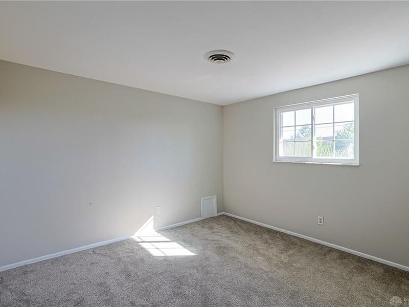 7146 Chadbourne Drive, Huber Heights, OH 45424 Photo 26