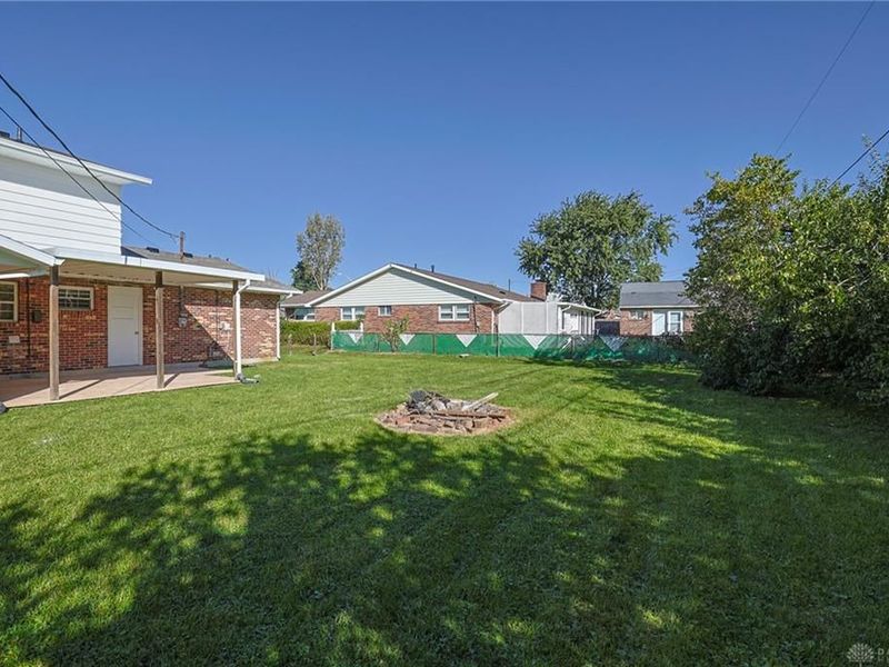 7146 Chadbourne Drive, Huber Heights, OH 45424 Photo 31