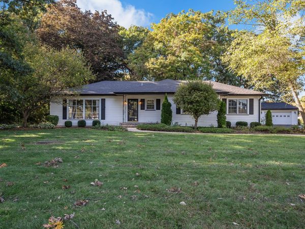 8S136 Granart Road, Big Rock, IL 60511
