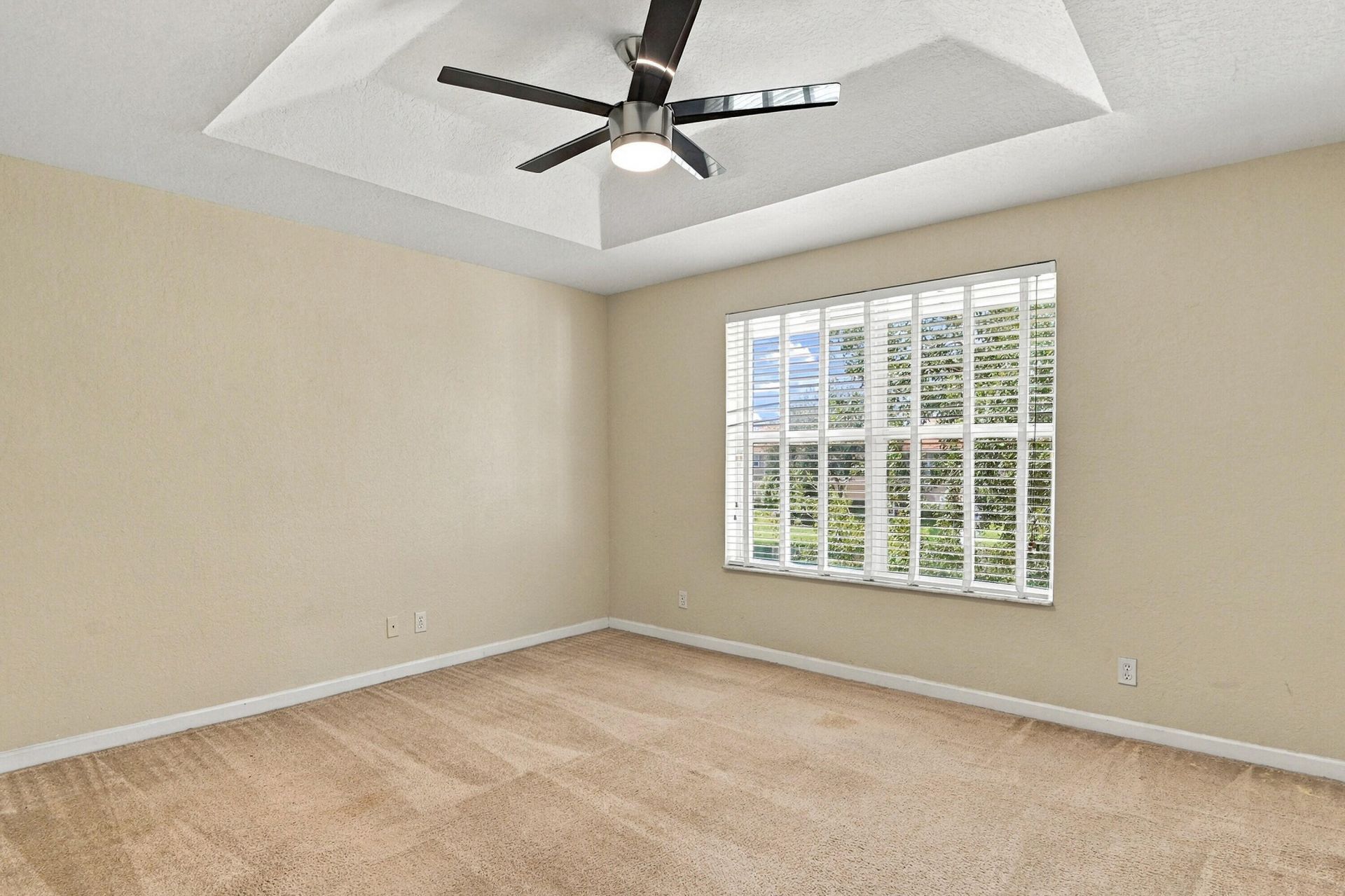 5477 NW 90th Terrace, Sunrise, FL 33351 Photo
