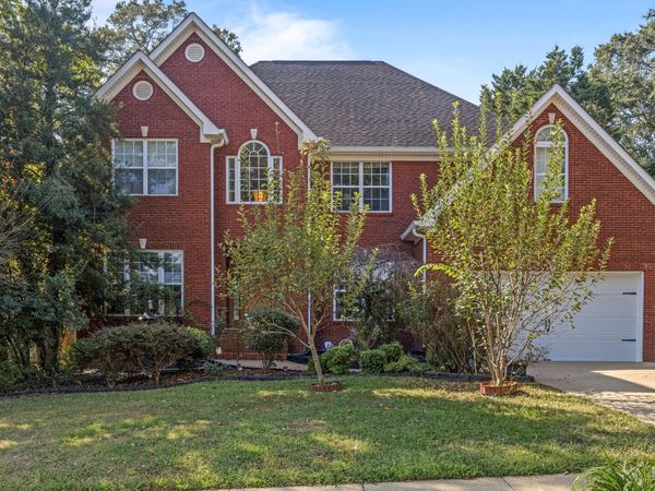 4897 Hampshire Place, Hixson, TN 37343