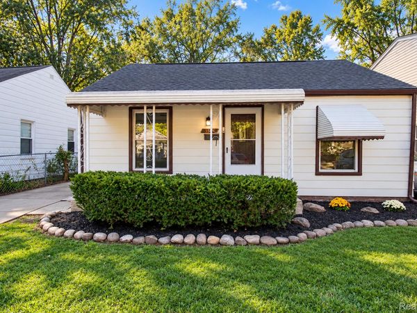 4533 CARNEGIE Street, Wayne, Mi 48184