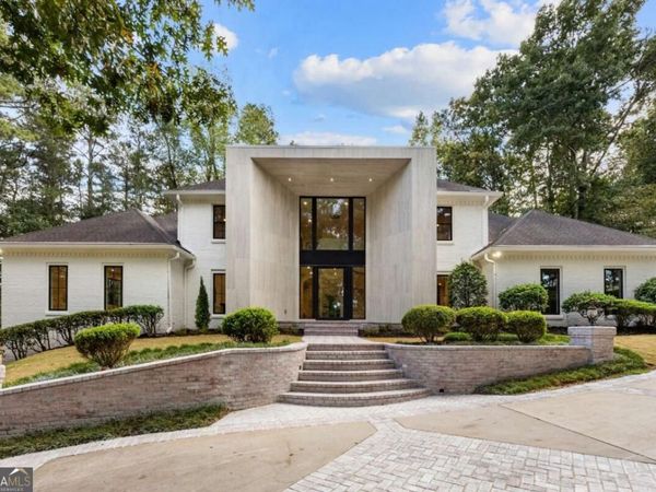 1120 Heards Ferry Road, Sandy Springs, GA 30328