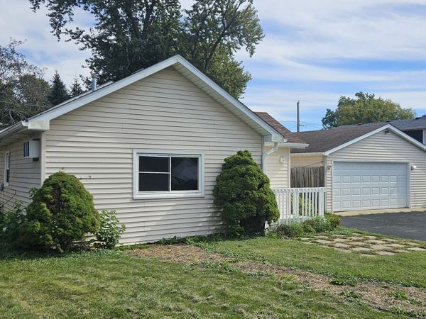 1613 Juneway Terrace , Round Lake Beach, IL 60073