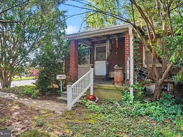 1701 NEW HOPE STREET, NORRISTOWN, PA 19401