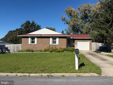 5537 EDSEL STREET, HARRISBURG, PA 17109