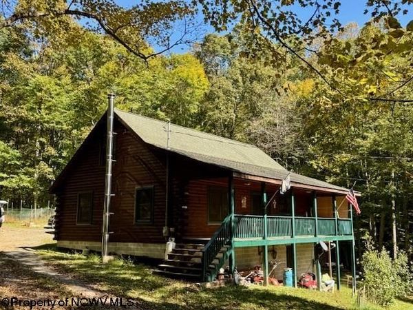 3343 S Preston Highway, Tunnelton, WV 26444