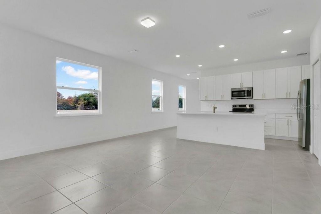 118 Elena Lavin Circle , Orlando, FL 32807 Photo
