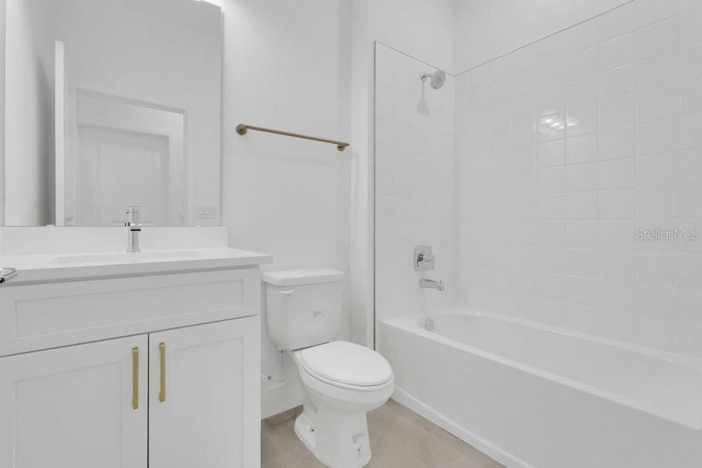 118 Elena Lavin Circle , Orlando, FL 32807 Photo