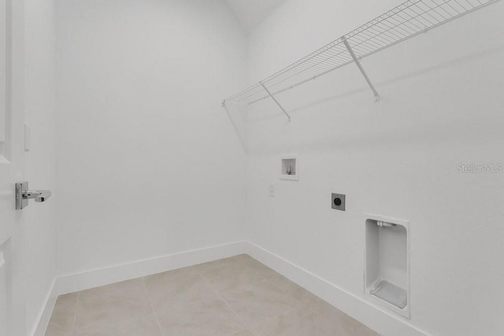 118 Elena Lavin Circle , Orlando, FL 32807 Photo