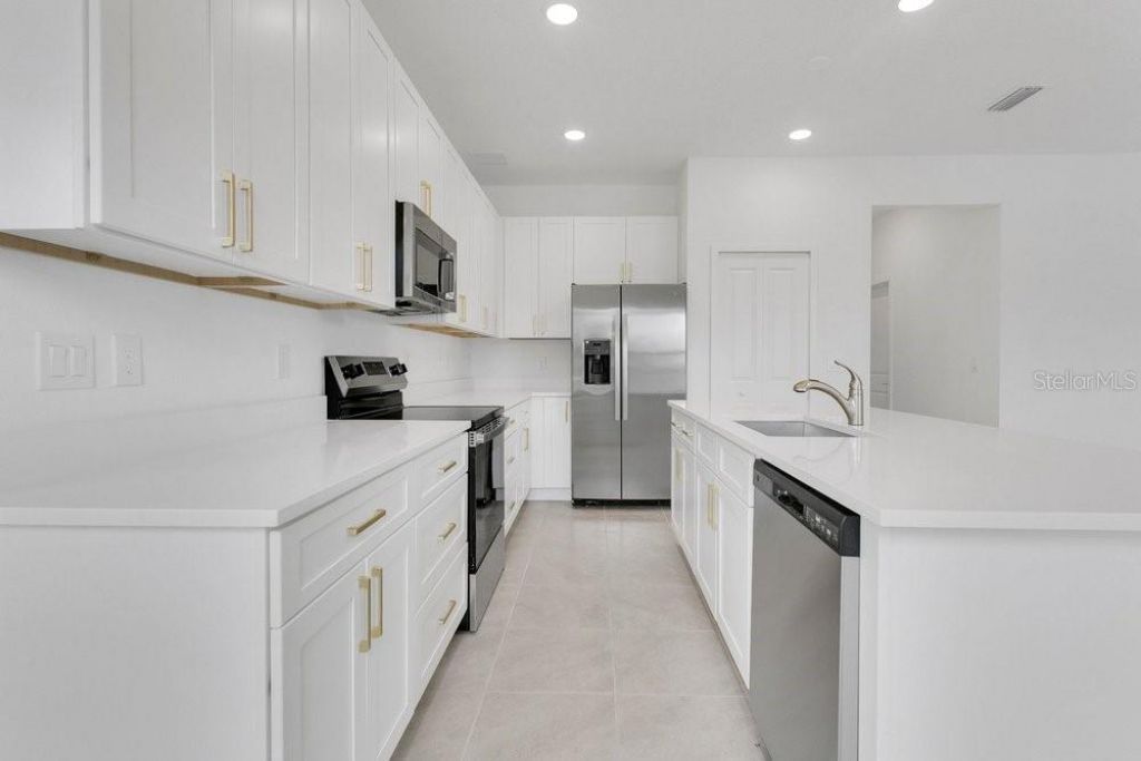 118 Elena Lavin Circle , Orlando, FL 32807 Photo