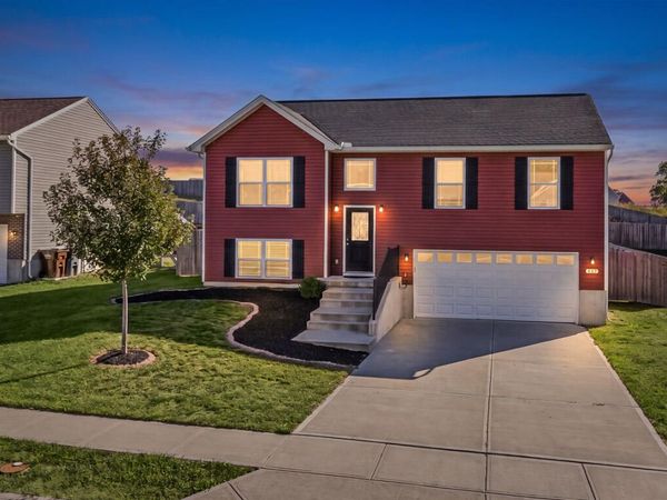 613 Summer Pointe Drive, Walton, KY 41094