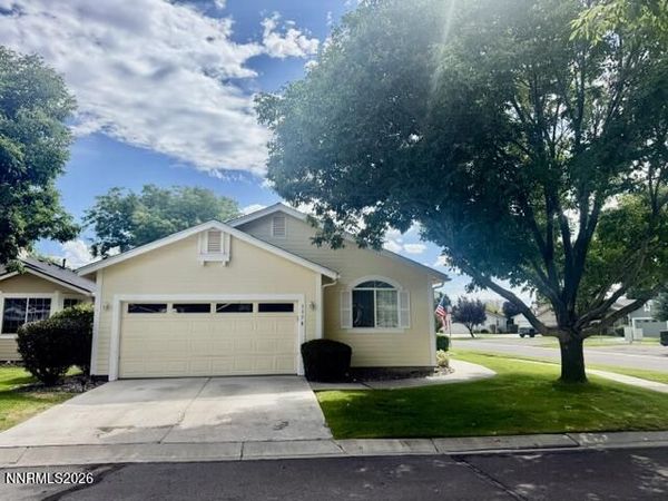 1178 White Oak Loop, Minden, NV 89423