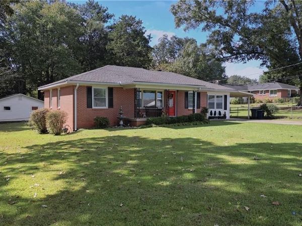 304 Mobley Street , Griffin, GA 30223
