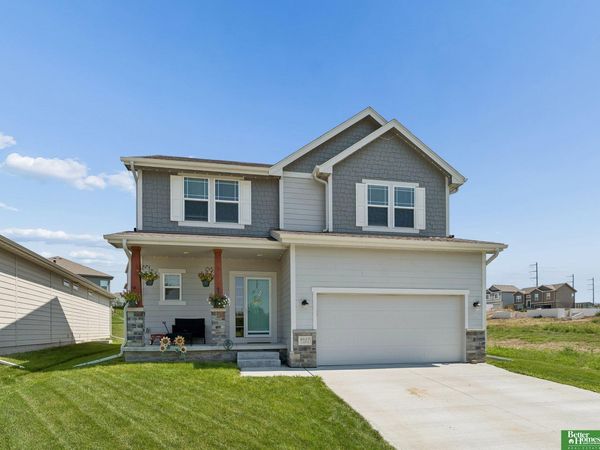 9517 S 181 Street, Omaha, NE 68136