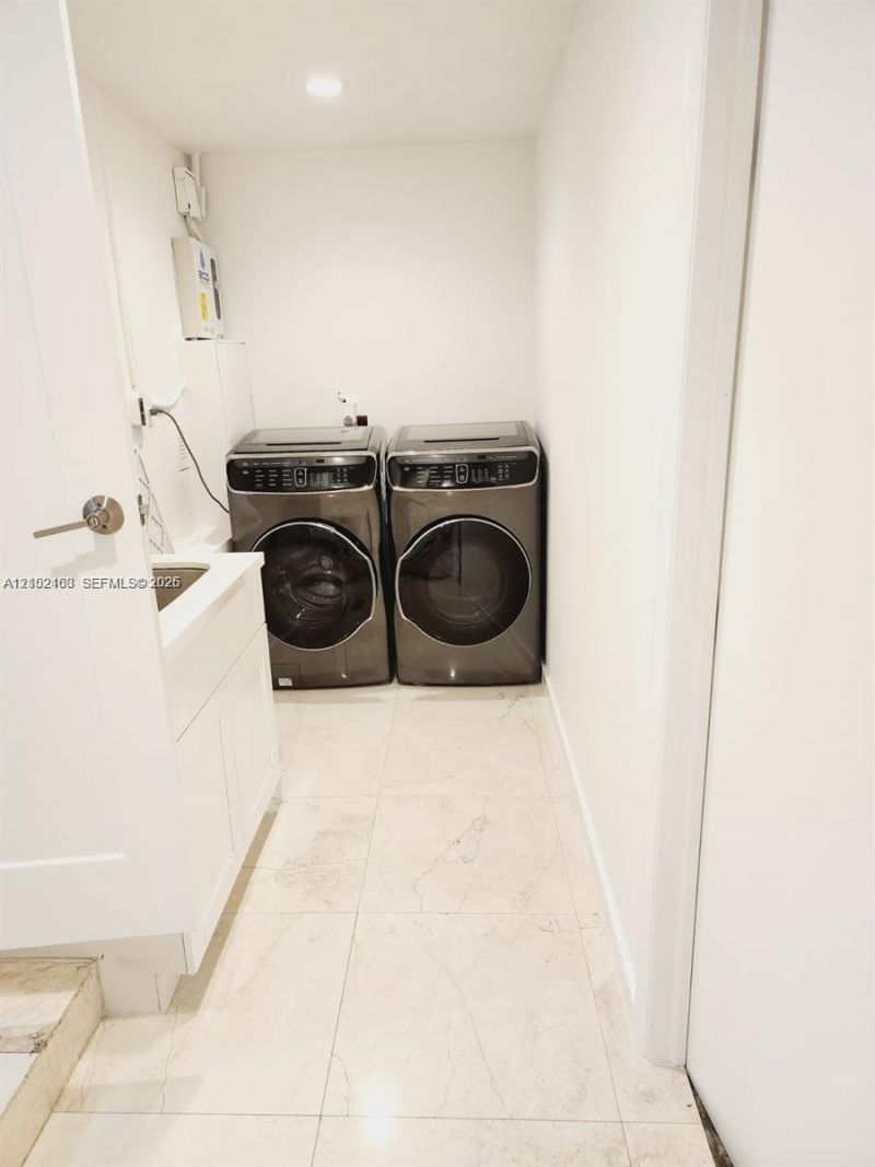 7425 SW 128th St , Pinecrest, FL 33156 Photo