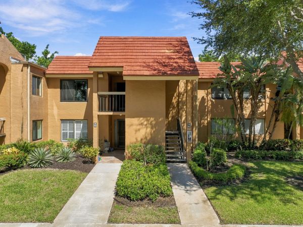 11172 GREEN LAKE Drive, Unit 203, Boynton Beach, FL 33437